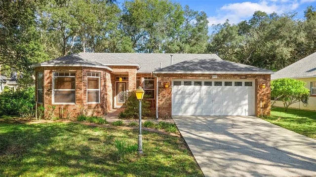 2047 Friar Tuck Lane, ORANGE CITY