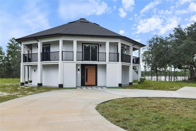 32325 E State Road 44, EUSTIS