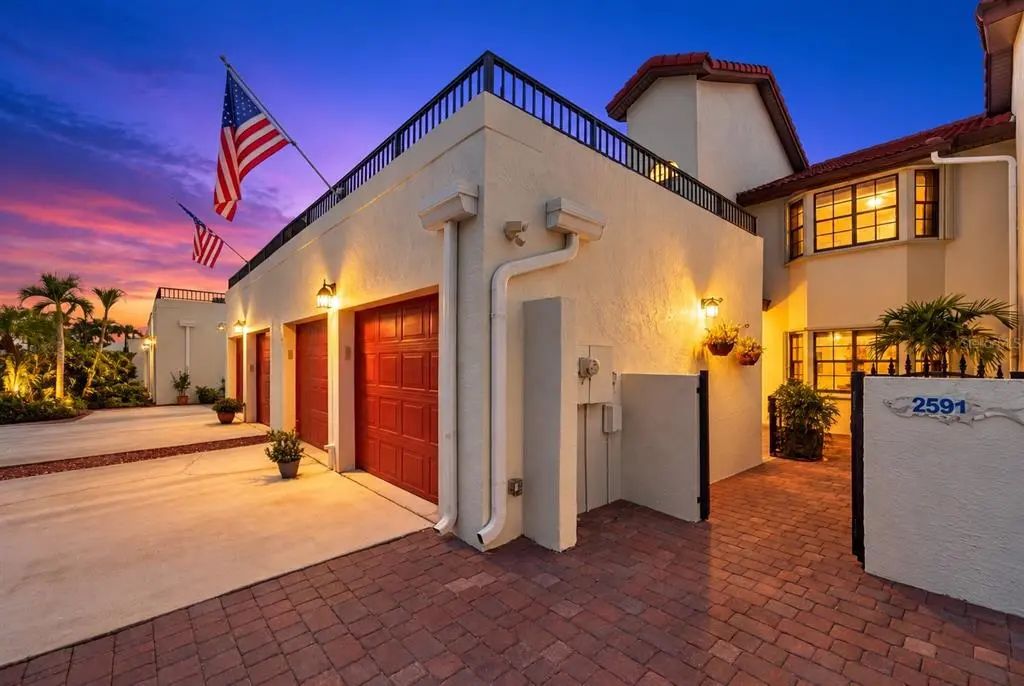 2591 Sykes Creek Drive, MERRITT ISLAND