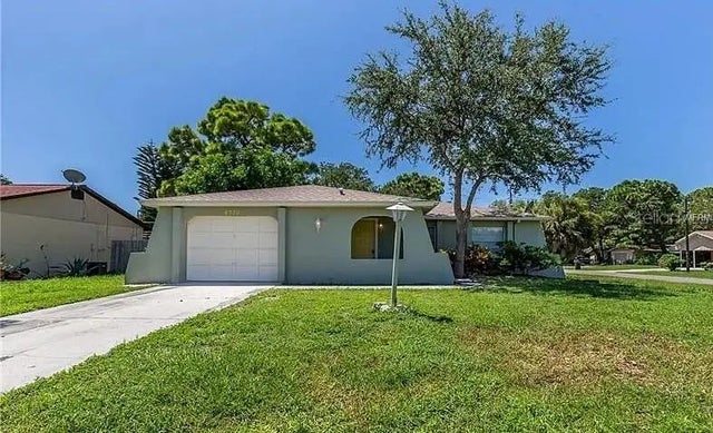 8730 Filson Place, SARASOTA