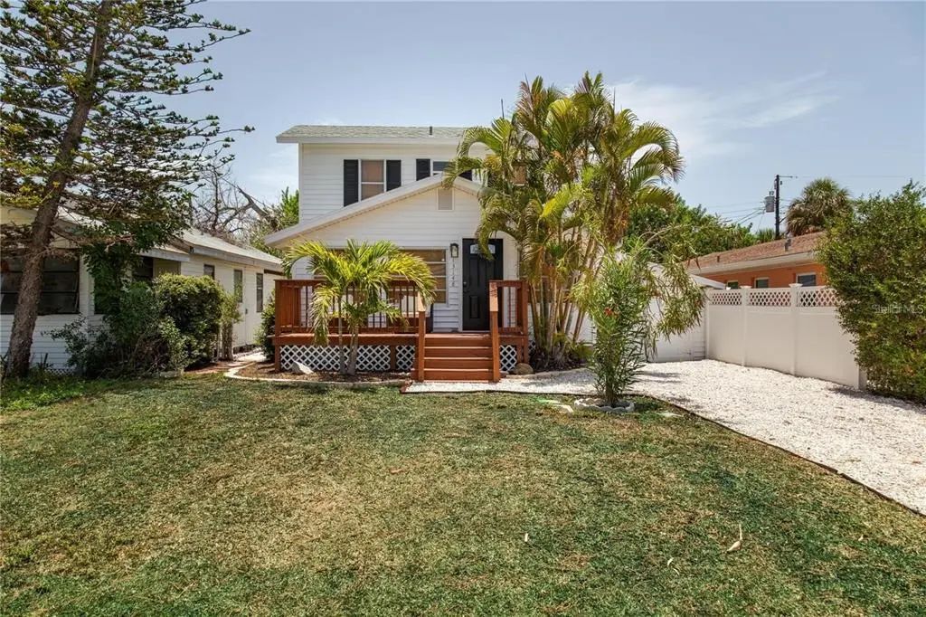 13148 3rd Street E, MADEIRA BEACH