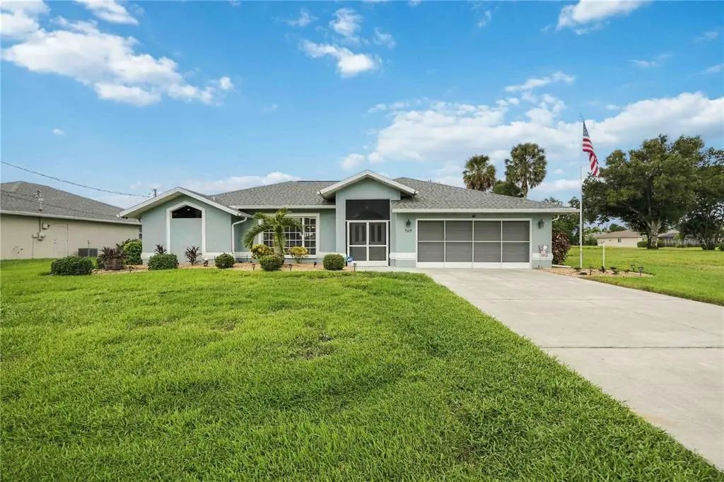 13 Sportsman Road, ROTONDA WEST