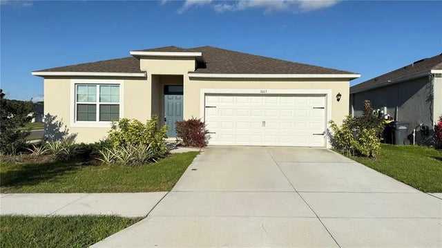 1003 Cascade Drive, DAVENPORT