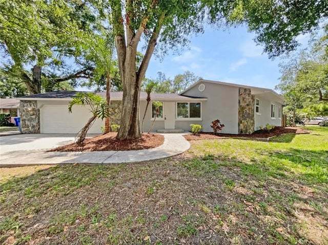 5225 20th Street N, ST PETERSBURG