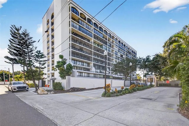 3211 W Swann Avenue 502, TAMPA