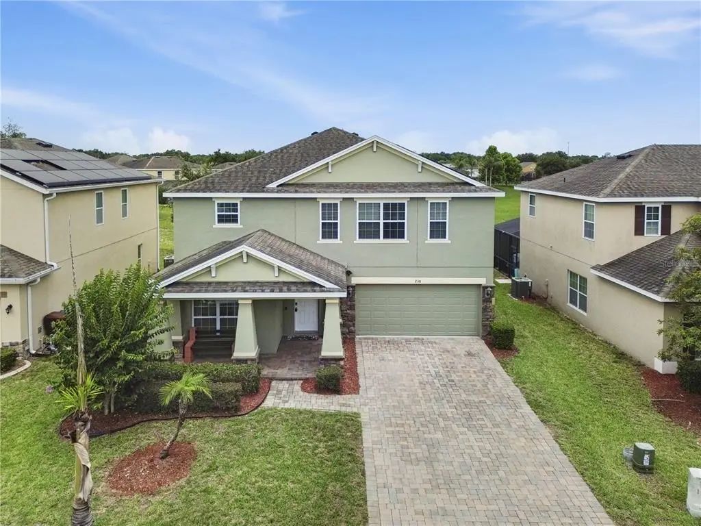 238 Granada Avenue, DAVENPORT