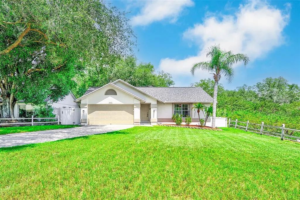 1400 Club Drive, TARPON SPRINGS