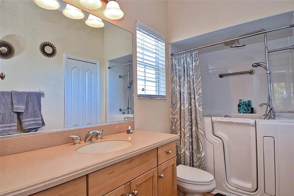 Gulf Shores Realty: 21 d1fb8f5b69957ae9b7f0a911df362f5d l