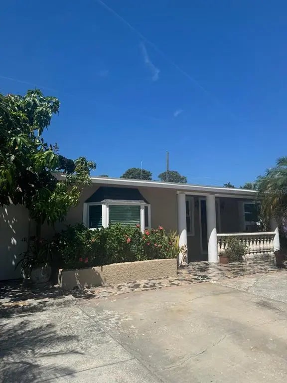 5106 Gateway Drive, TAMPA