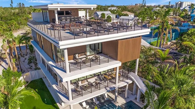 5507 Calle Del Invierno, SARASOTA