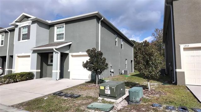1241 Yellow Finch Drive, DAVENPORT