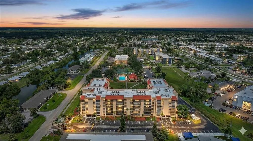 3006 Caring Way 329, PORT CHARLOTTE