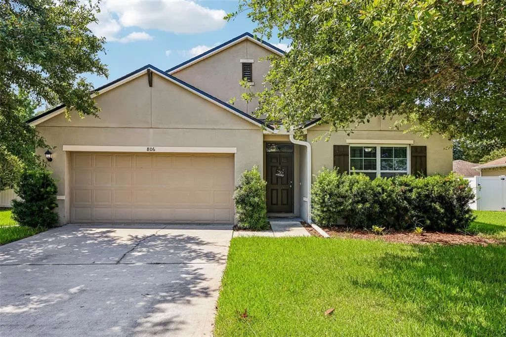 806 Grand Park Court, DELAND