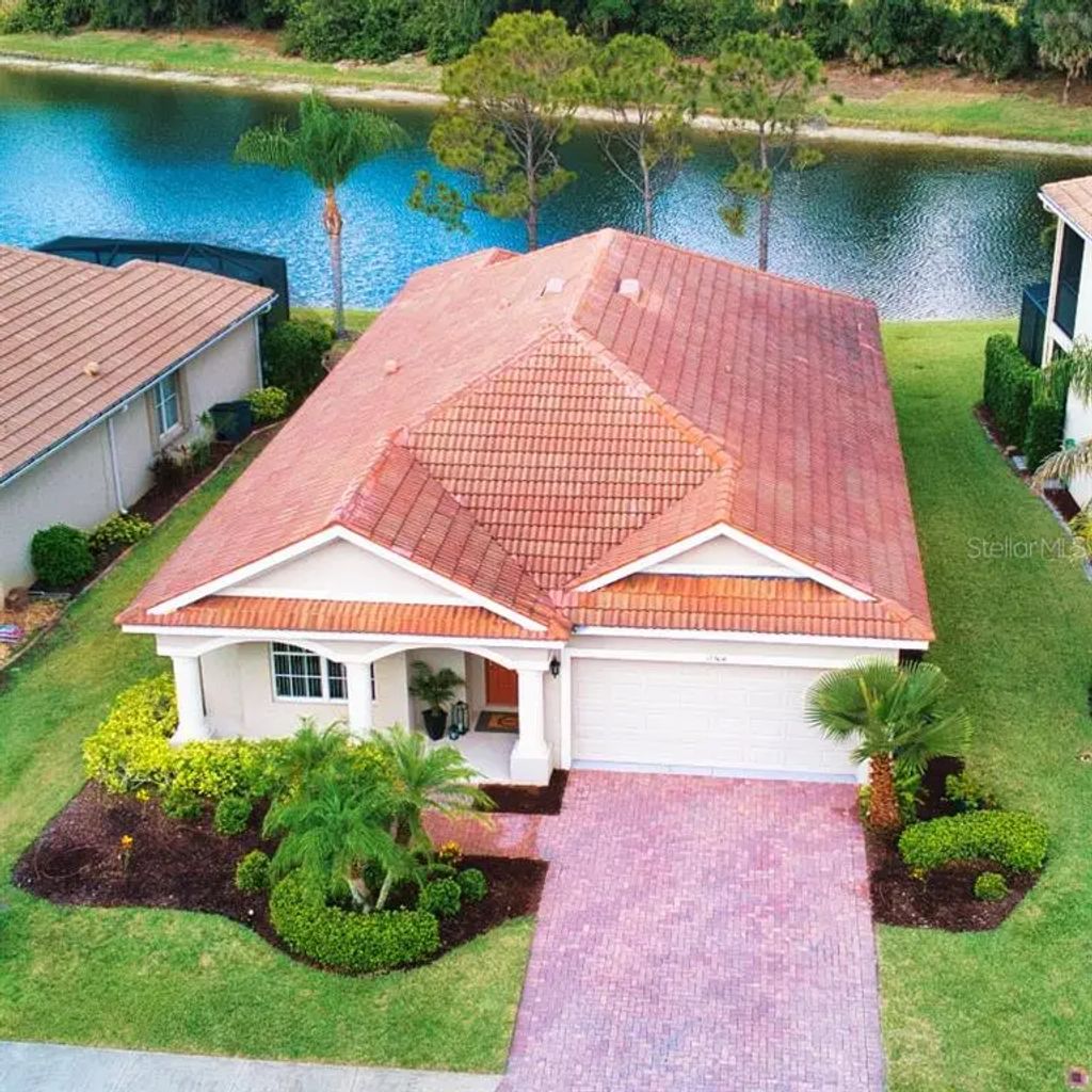11504 Dancing River Drive, VENICE