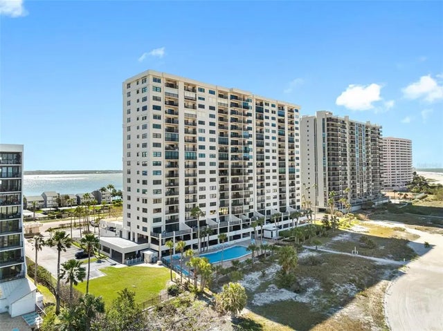 1270 Gulf Boulevard 905, CLEARWATER BEACH