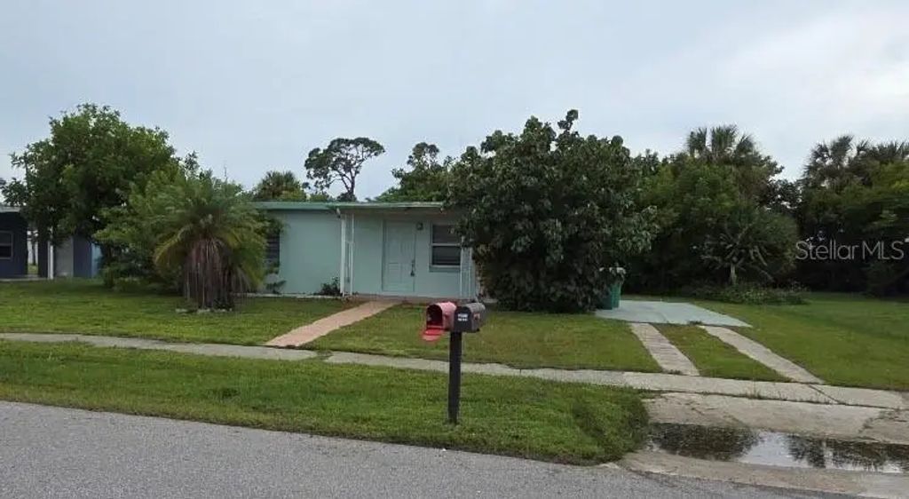 2313 Ednor Street, PORT CHARLOTTE