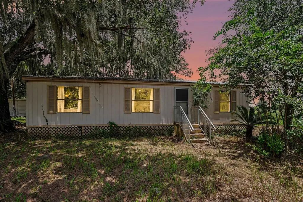 10239 Lyons Avenue, LITHIA