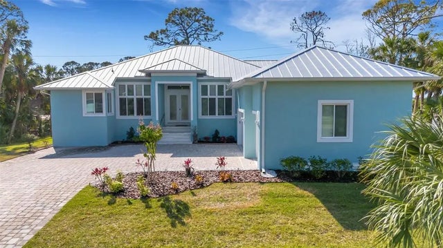 1596 Landfall Drive, NOKOMIS