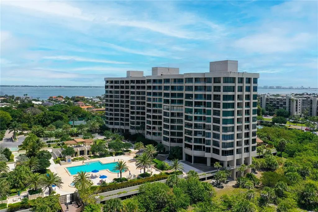 1211 Gulf Of Mexico Drive 302, LONGBOAT KEY