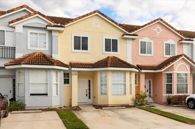 1236 S Beach Circle, KISSIMMEE