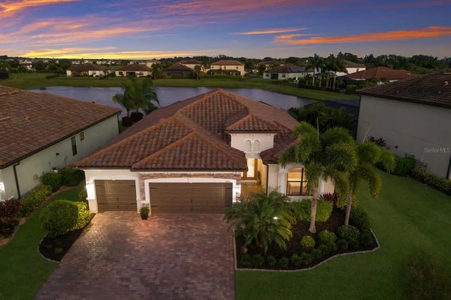 14022 Florida Rosemary Drive, LAKEWOOD RANCH