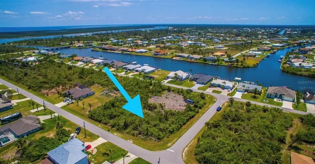 15531 Aqua Circle, PORT CHARLOTTE