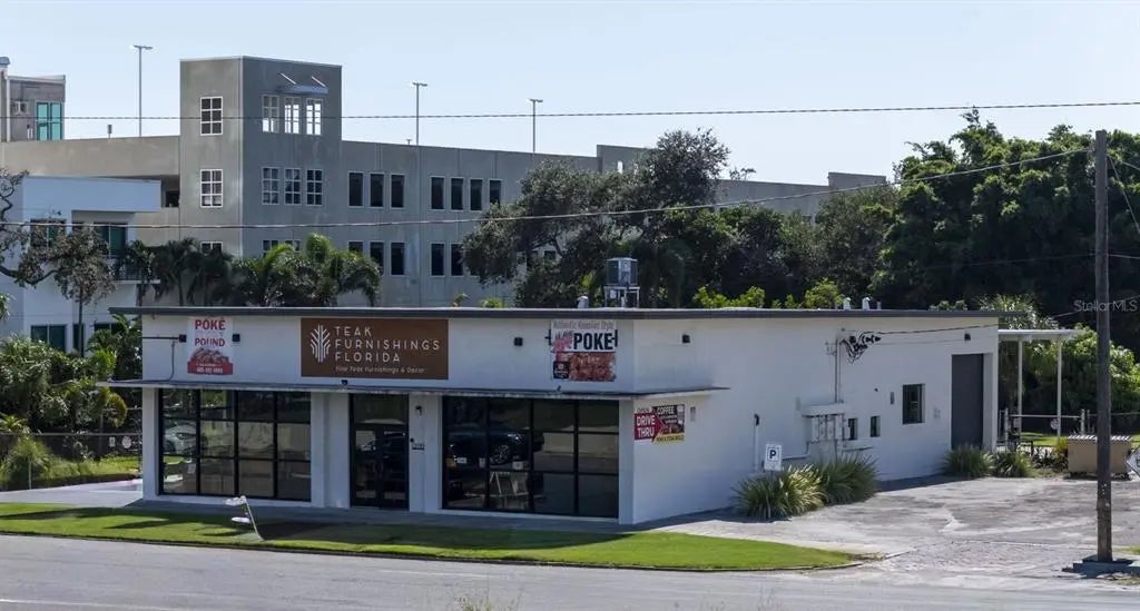 200 16th Street N, ST PETERSBURG