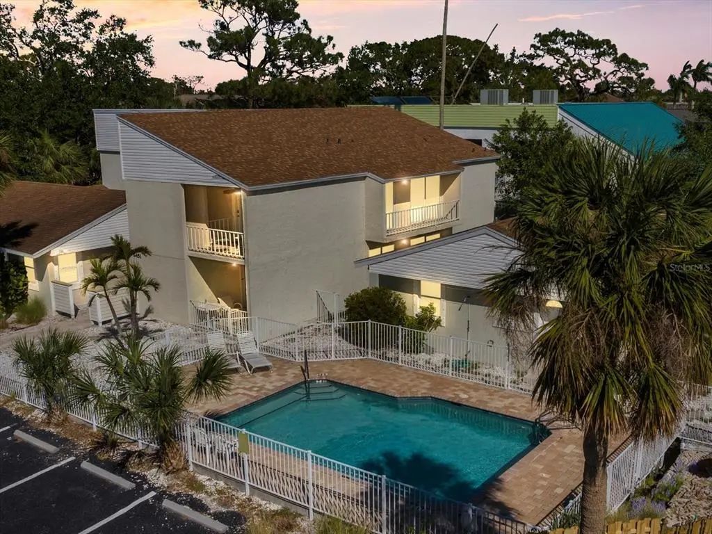 6451 Elmwood Avenue H, SARASOTA
