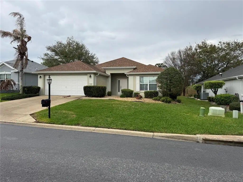 Photo of Listing #OM720895