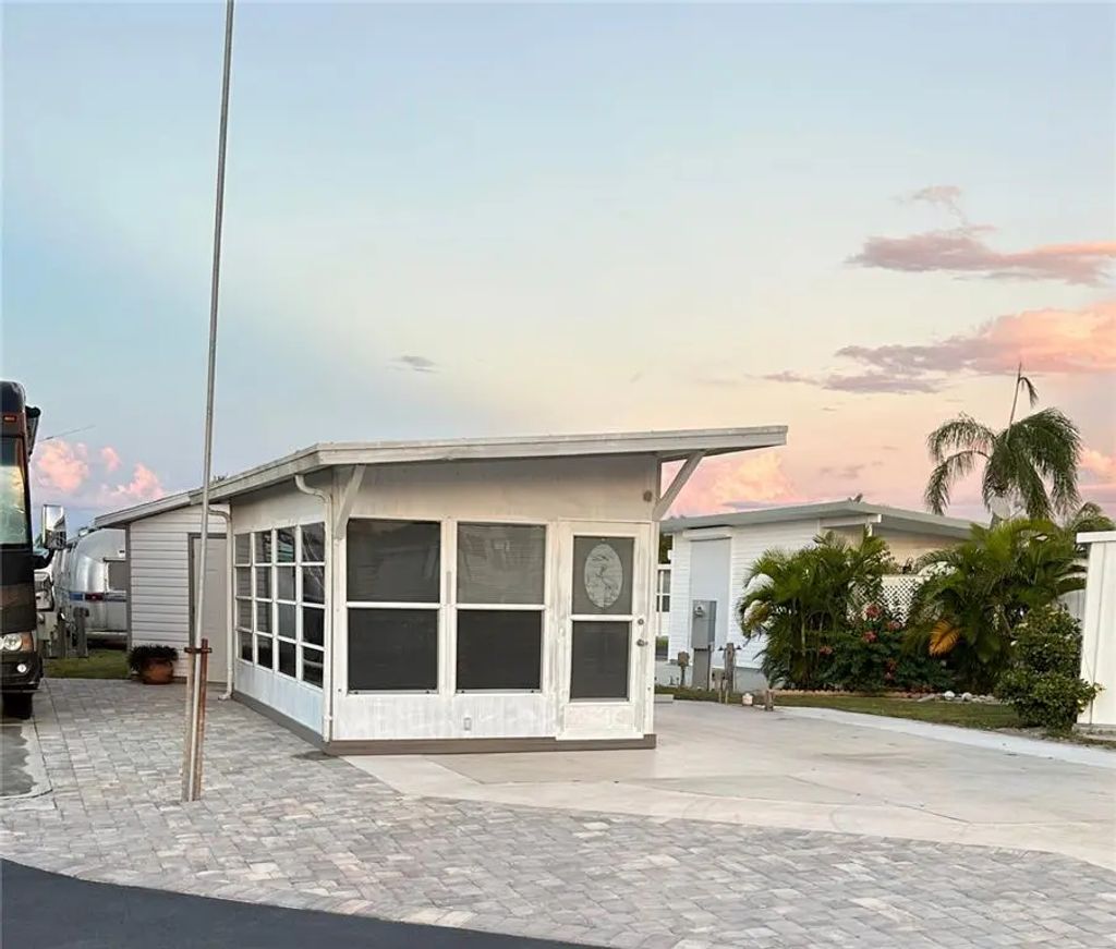 46900 Bermont Road 310, PUNTA GORDA