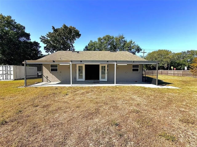 6318 Lynn Road, TAMPA