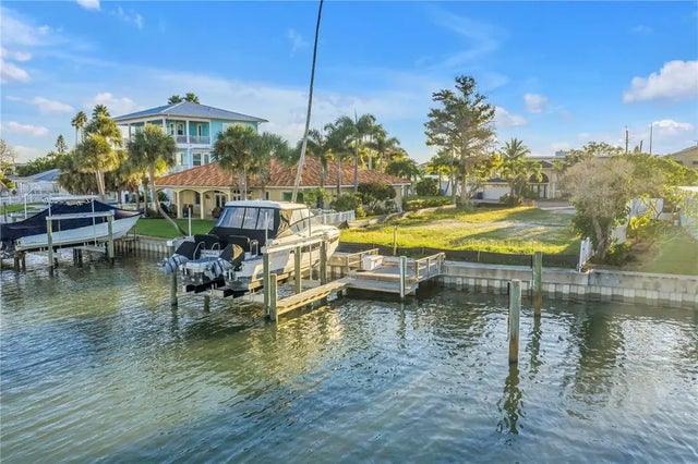 580 Normandy Road, MADEIRA BEACH
