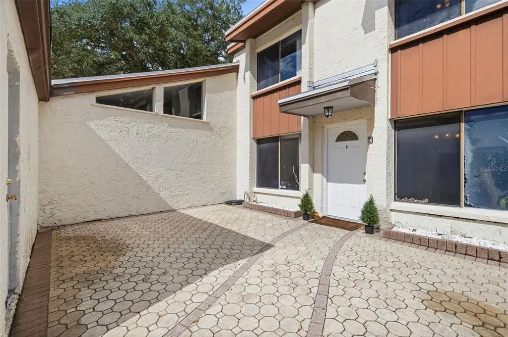 2095 Sunset Point Road 2302, CLEARWATER