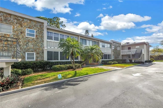 800 71st Avenue N 10, ST PETERSBURG