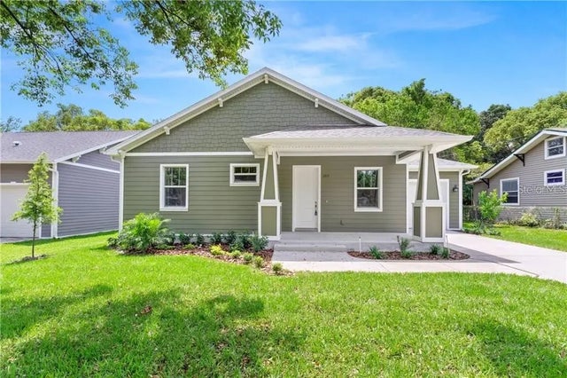 9303 N 19th Street, TAMPA