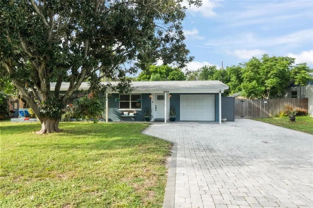 13915 94th Avenue, SEMINOLE