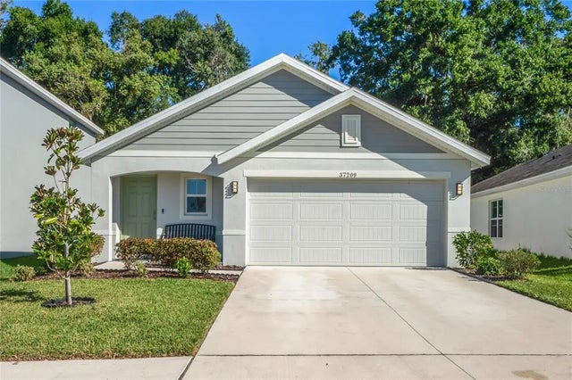 37209 Kings Crown Drive, ZEPHYRHILLS