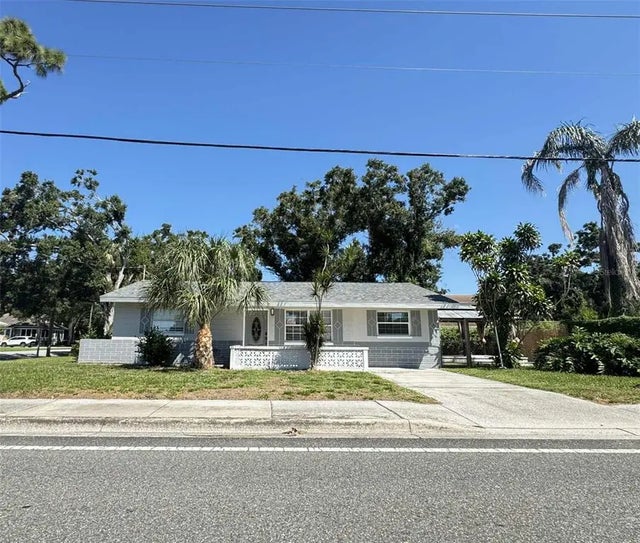 7001 60th Street N, PINELLAS PARK