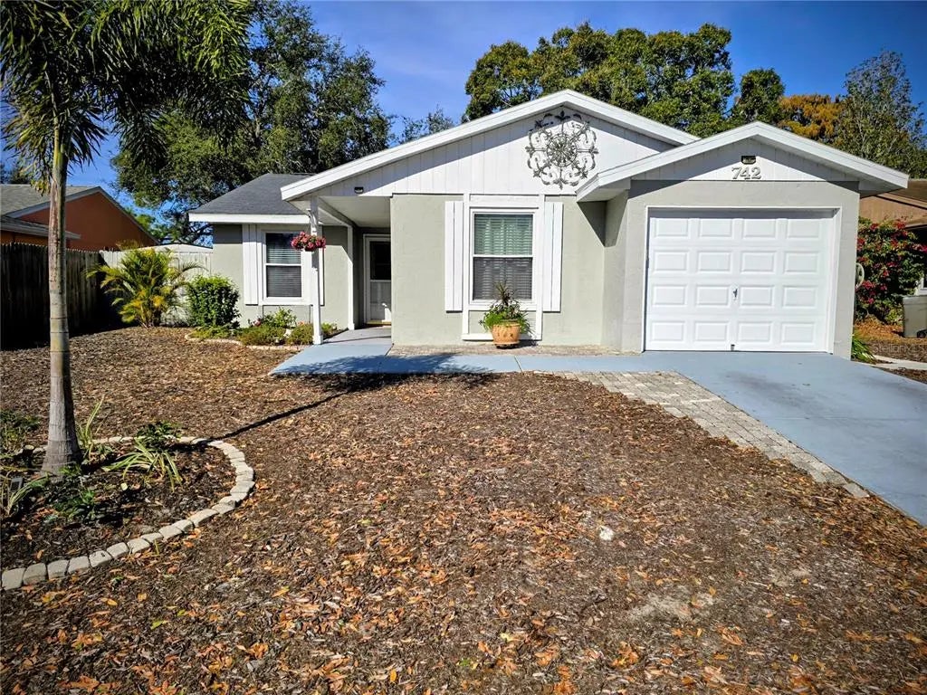 742 Arthurs Court, TARPON SPRINGS