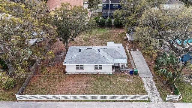 2832 W Bay Haven Drive, TAMPA