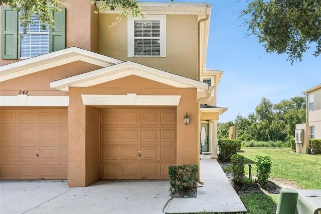 242 Winter Nellis Circle, WINTER GARDEN