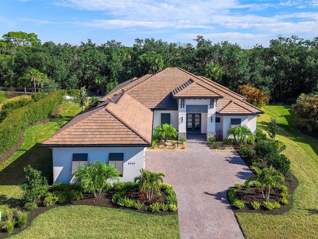 9220 Starry Night Avenue, SARASOTA