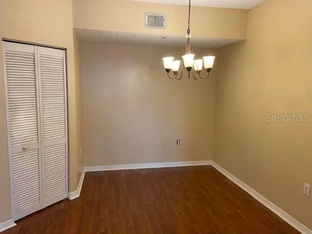 5552 Bentgrass Drive 7-302, SARASOTA