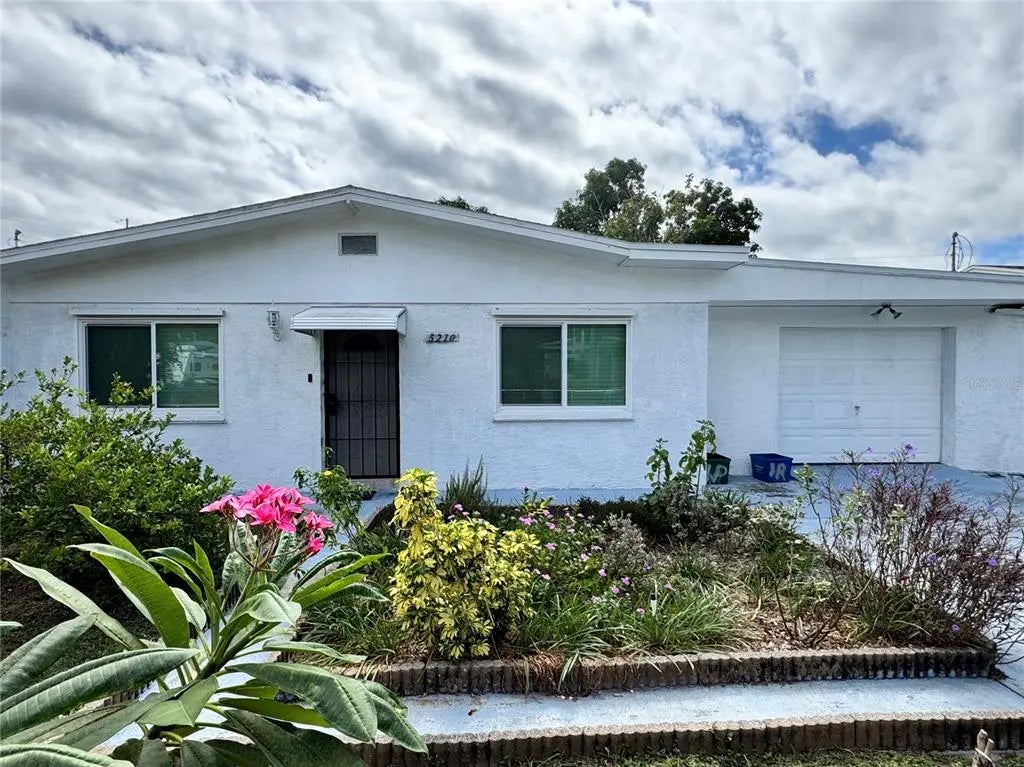 5210 Jersey Avenue S, GULFPORT