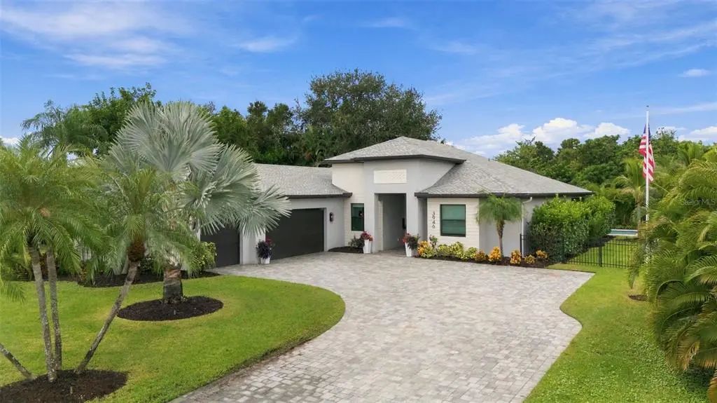 3946 Country View Drive, SARASOTA