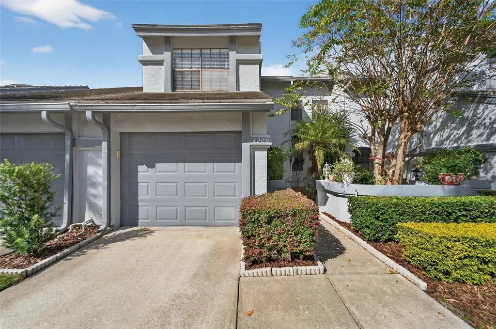 4209 Brentwood Park Circle, TAMPA