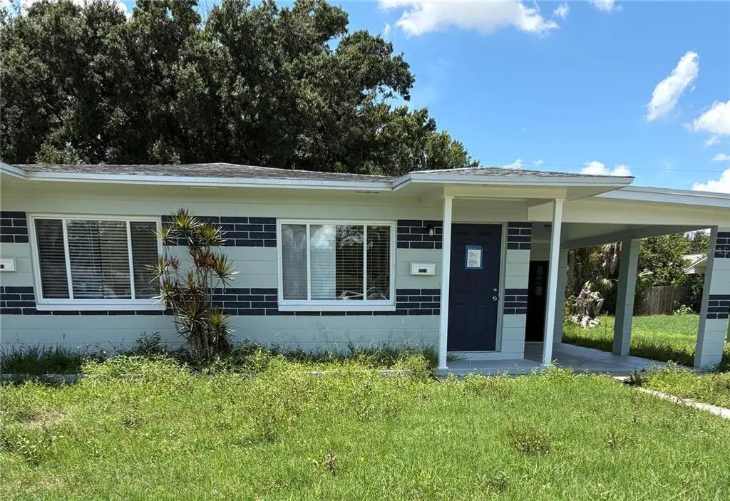 6024 Dr Martin Luther King Jr Street N 6026, ST PETERSBURG