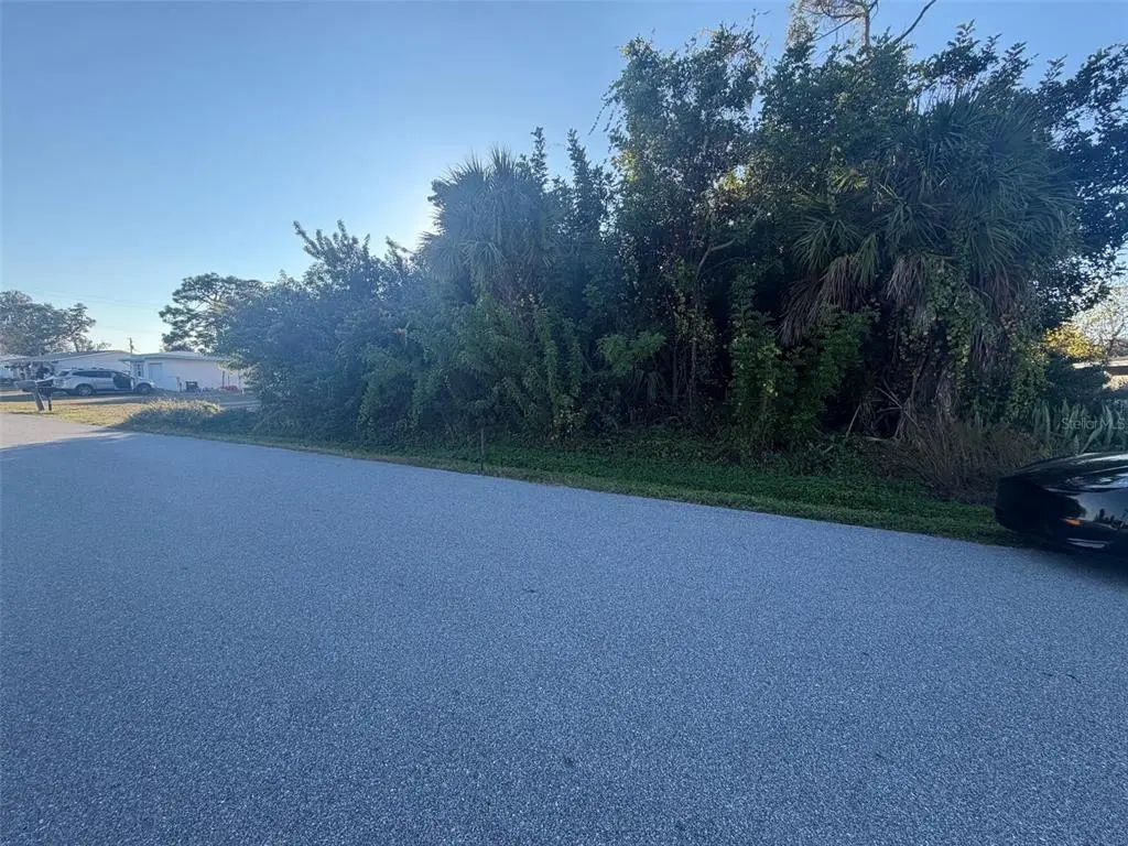 566 Ridgewood Street Nw, PORT CHARLOTTE