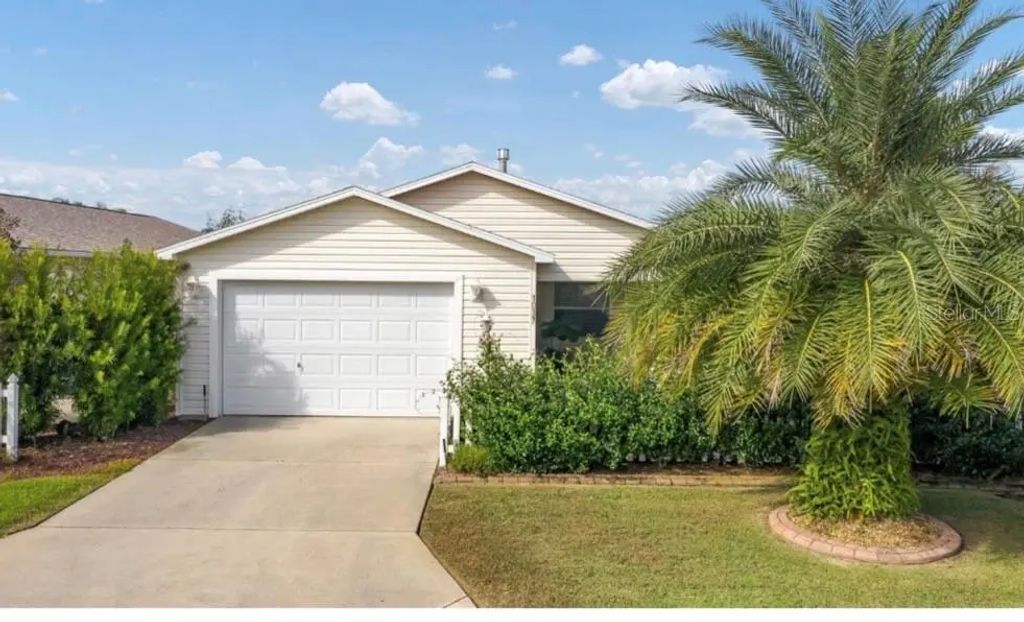 1037 Ridgeville Road, THE VILLAGES