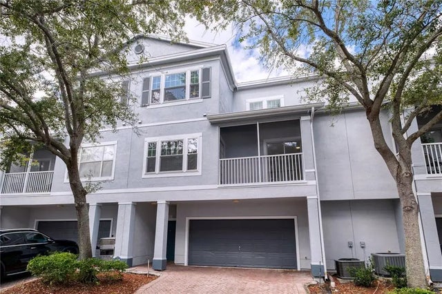 2460 Grand Central Parkway 11, ORLANDO